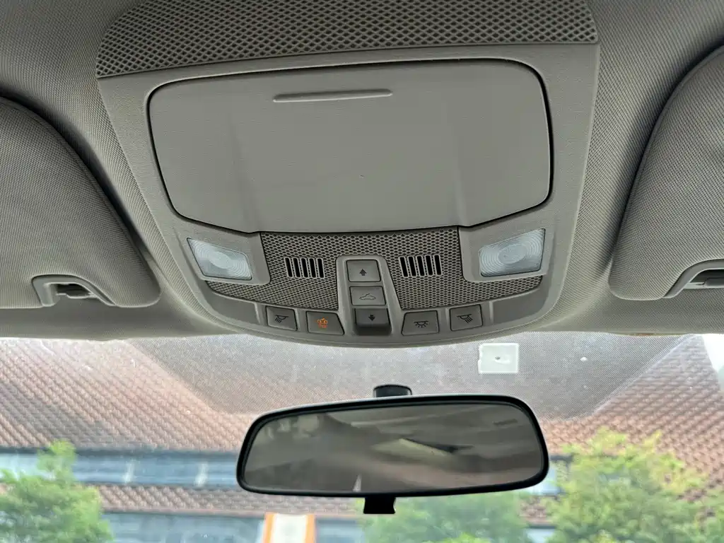 Ford Mondeo — миниатюра 16