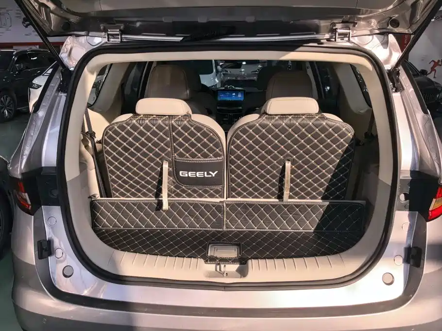 Geely Jia Ji New Energy — миниатюра 4