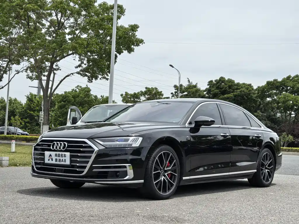 Audi A8 2022
