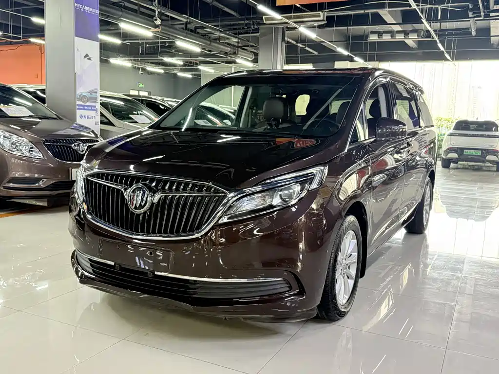 Buick GL8 2017