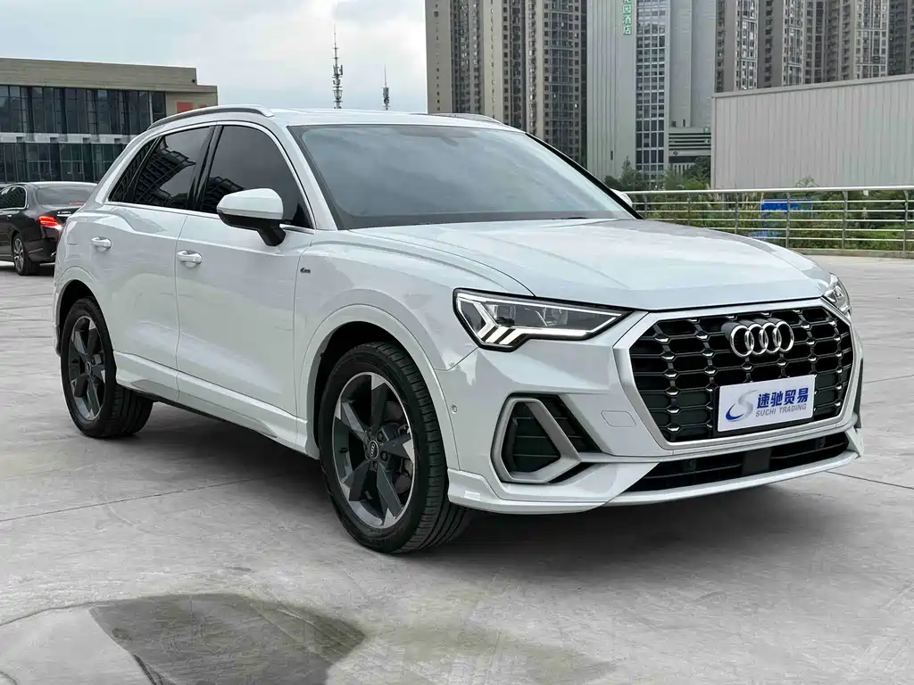 Audi Q3 2022 35 TFSI Fashion