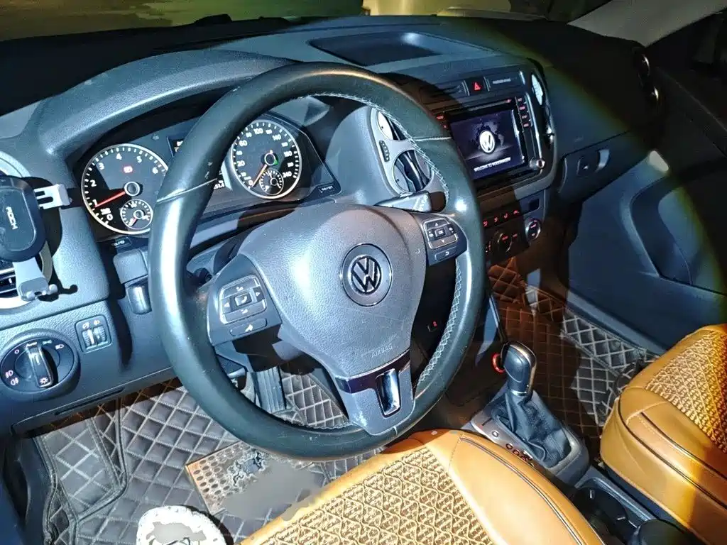 Volkswagen Tiguan — миниатюра 3