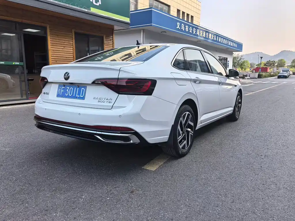 Volkswagen Sagitar — миниатюра 9