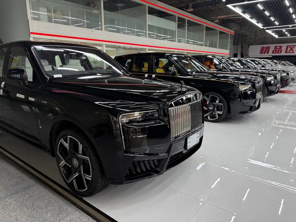 Rolls-Royce Cullinan — фотографии объявления, Фото 3
