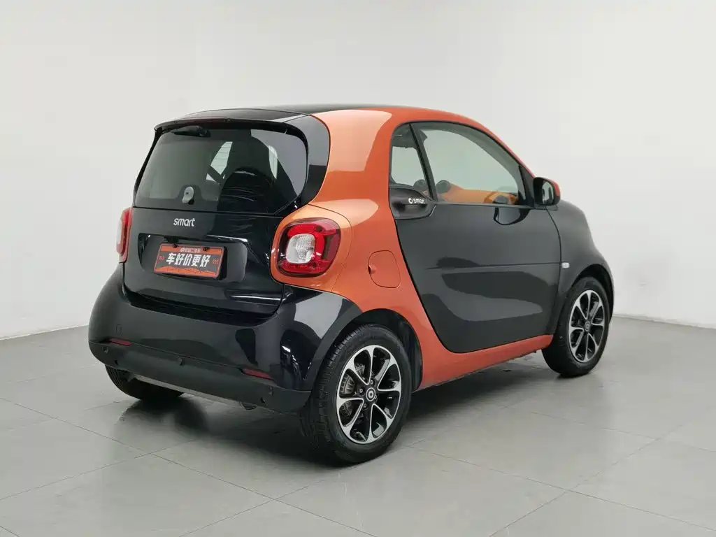 smart Smart Fortwo — миниатюра 2