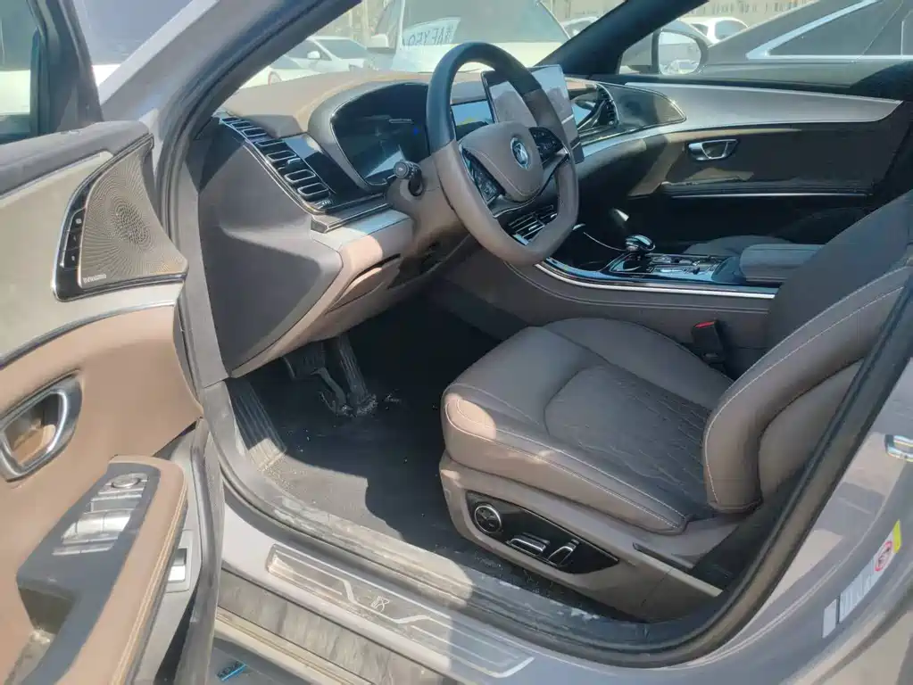 BYD Han 2025 DM-i 125KM Smart Drive