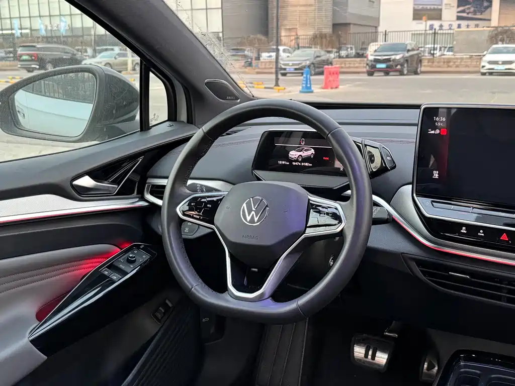 VOLKSWAGEN ID.4 CROZZ