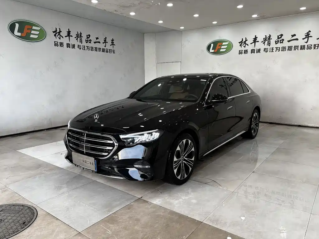 Mercedes-Benz E-Class 2025
