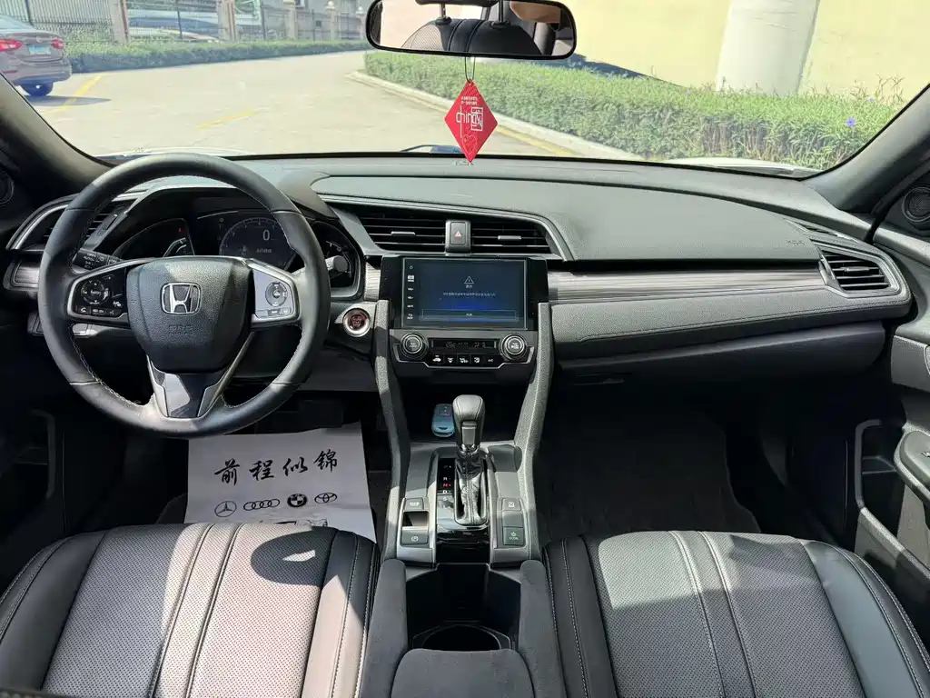 Honda Civic — миниатюра 6