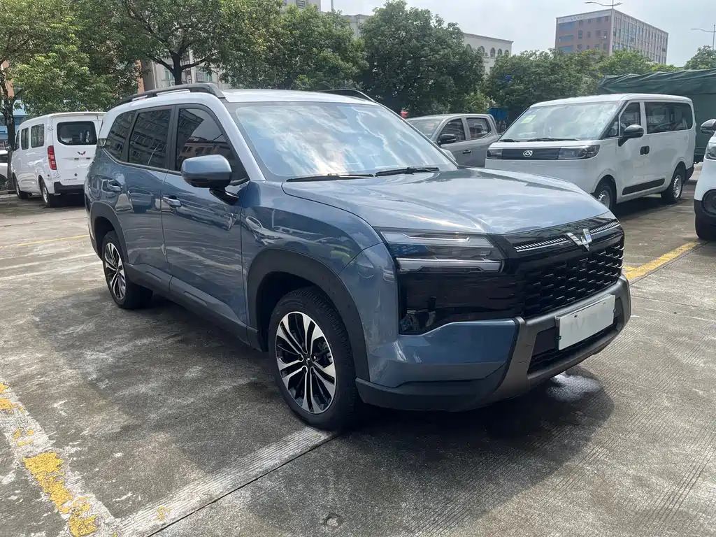 Wuling Xingguang 560 New Energy — миниатюра 3