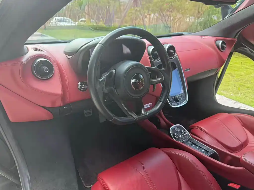 McLaren 570 — миниатюра 3