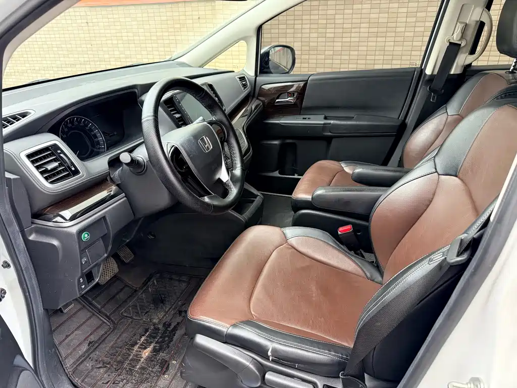 Honda Odyssey 2021 2.0L