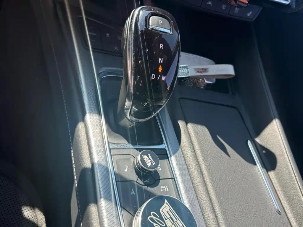 Cadillac CT5 2025 28T