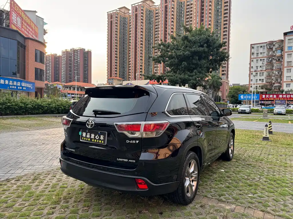 Toyota Highlander — миниатюра 5