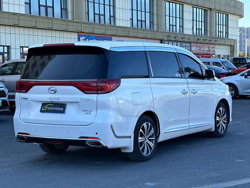 GAC TRUMPCHI M8