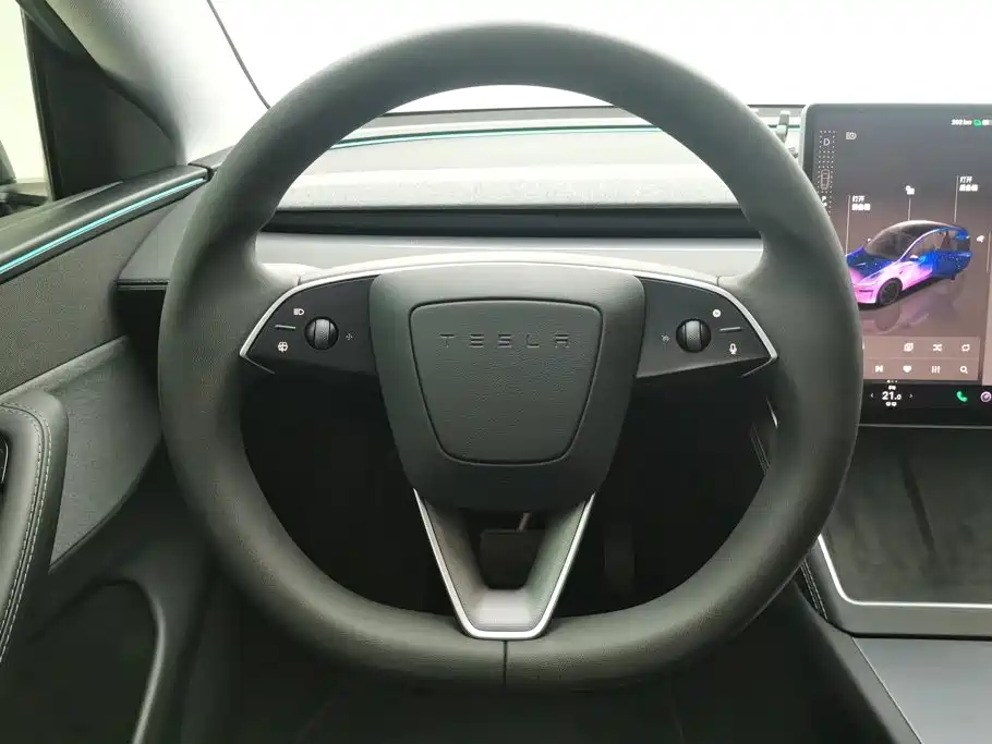 Tesla Model Y — фотографии объявления, Фото 16