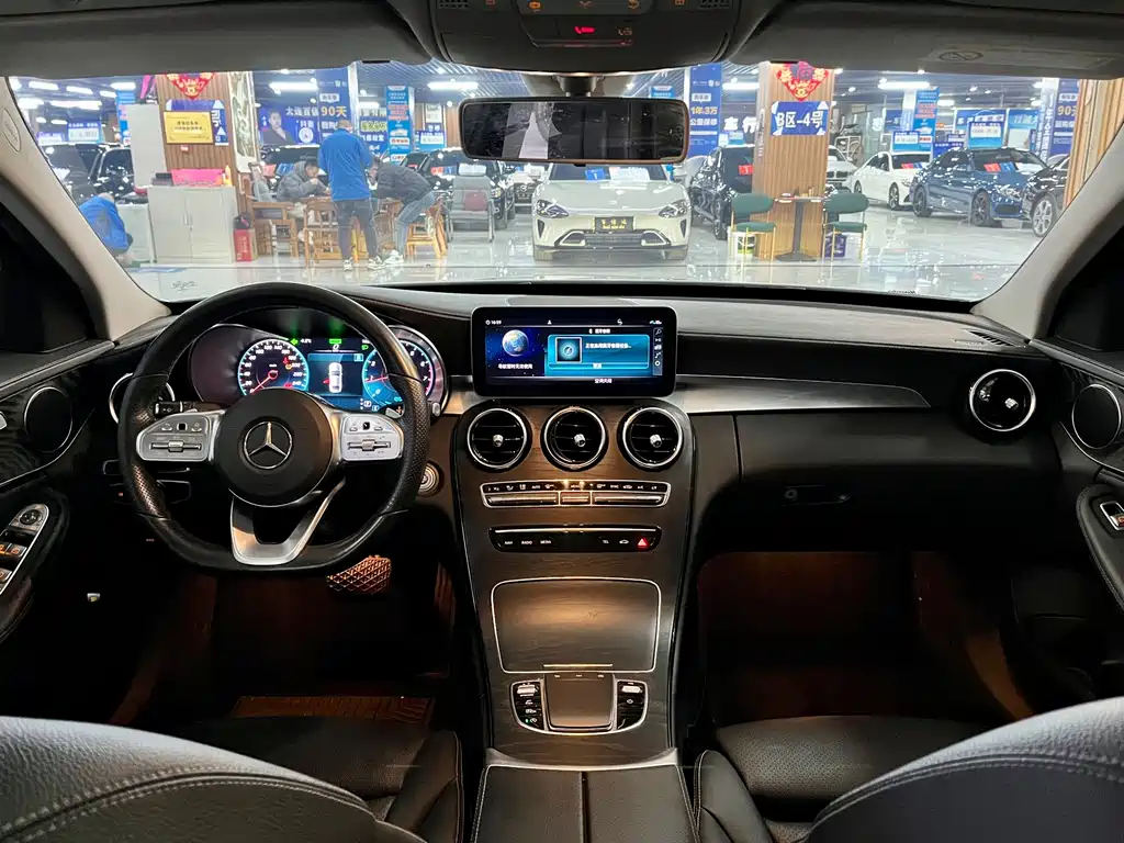 MERCEDES-BENZ C CLASS