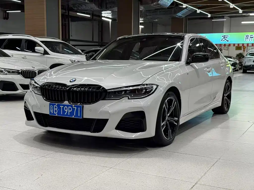 BMW 3 Series 2022