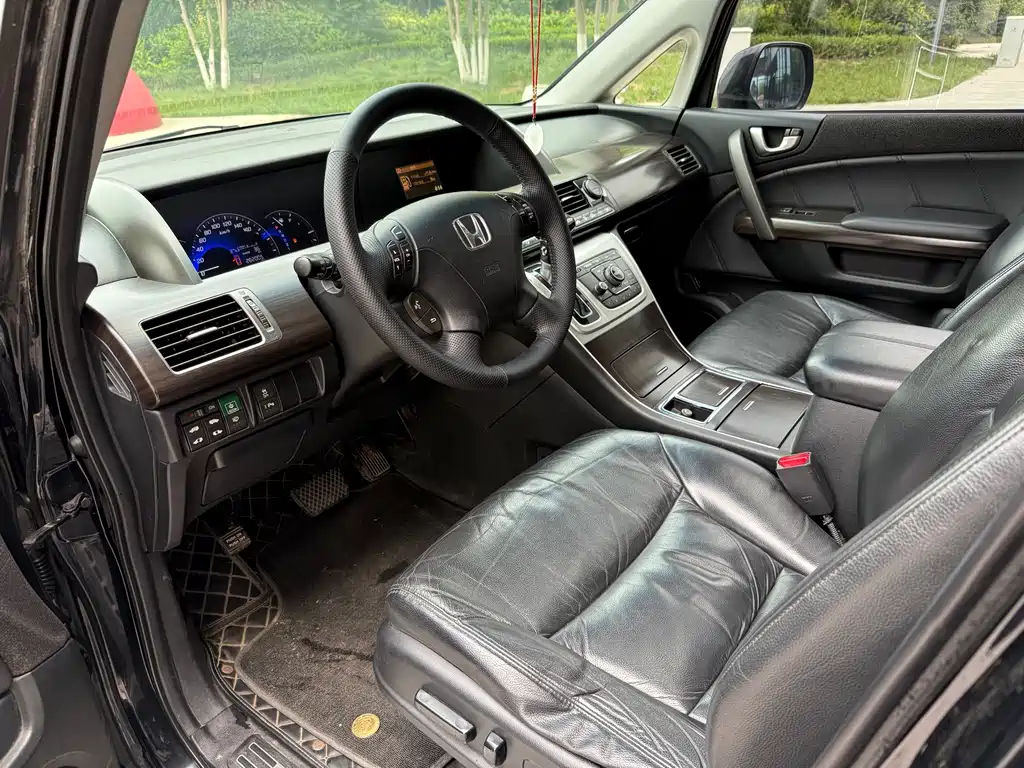 Honda Elysion 2012 2.4L VTi-S Luxury