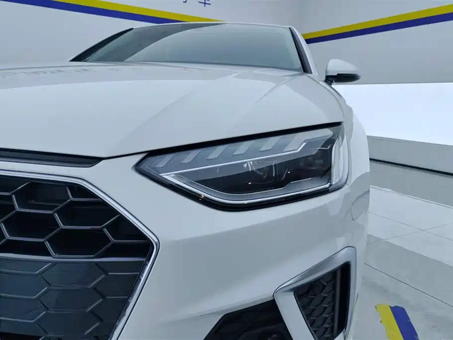 Audi A4L 2020 40 TFSI Fashion