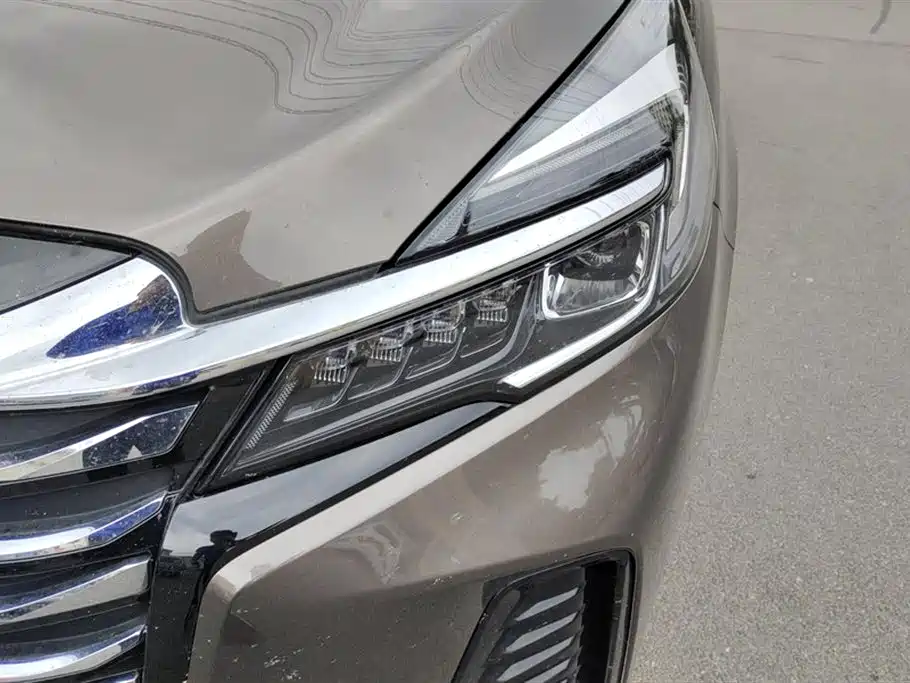 Buick GL8 2023 Luxury