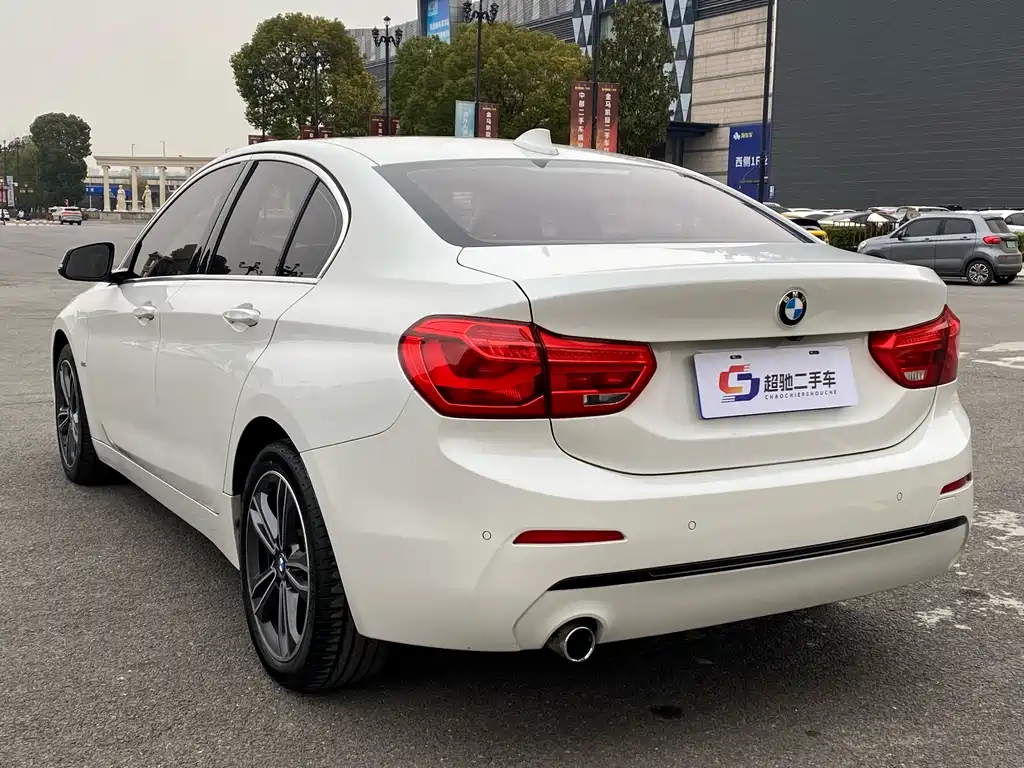 BMW 1 Series 1 2018 118i Sport