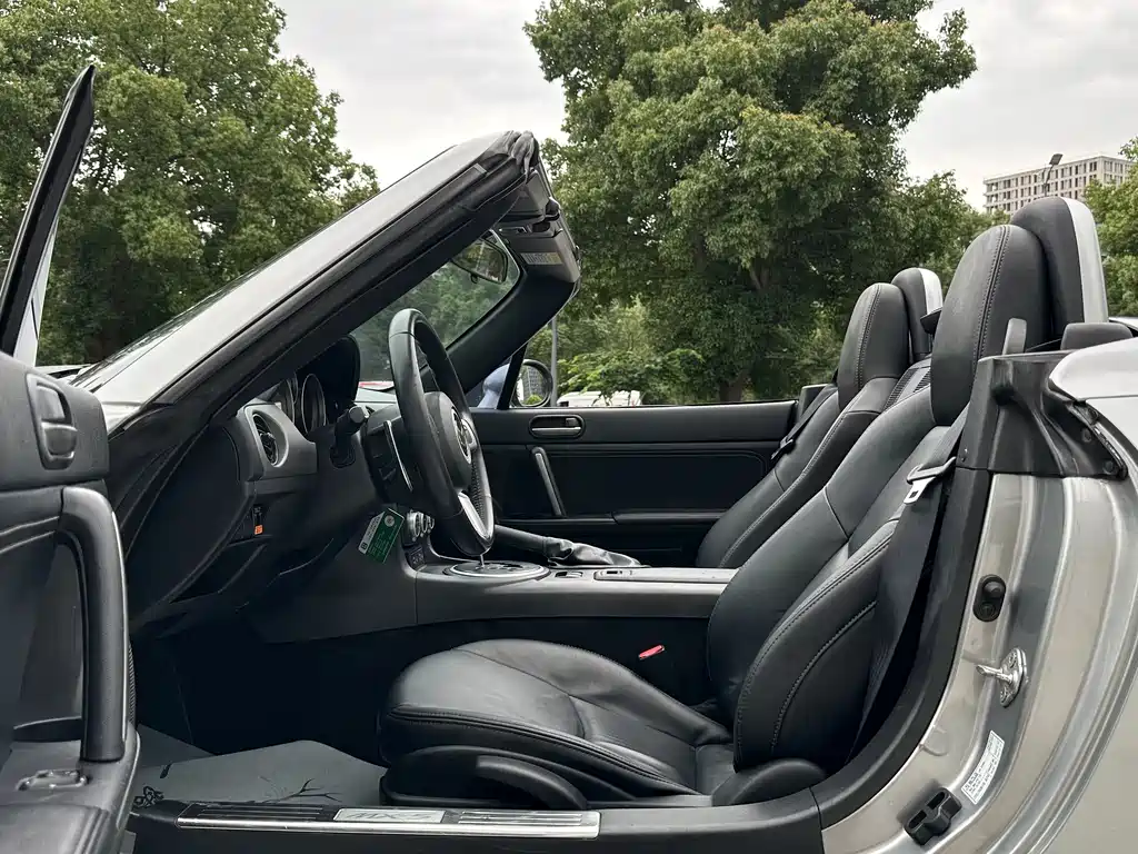 Mazda MX-5 2009 2.0