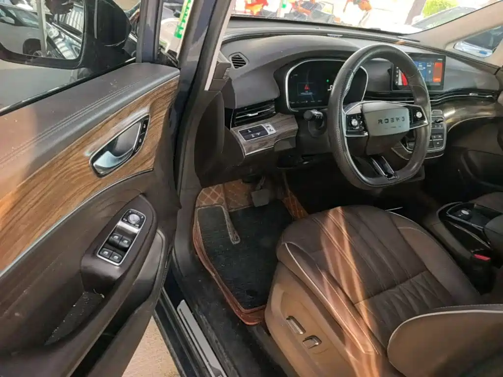 Roewe iMAX8 New Energy — миниатюра 16