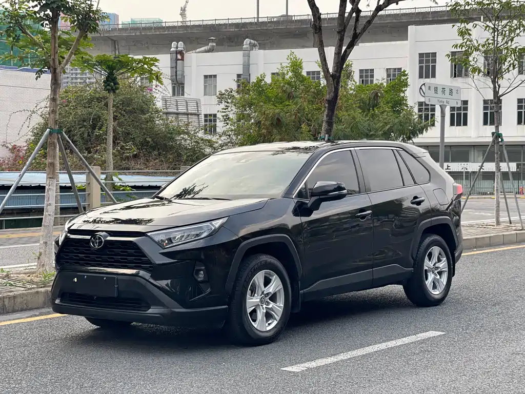 TOYOTA RAV4 RONGFANG
