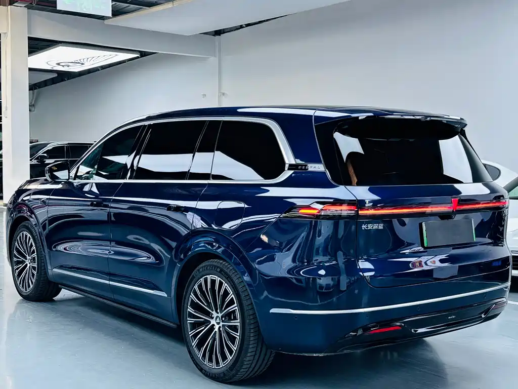 Changan Deepal DARK BLUE S09