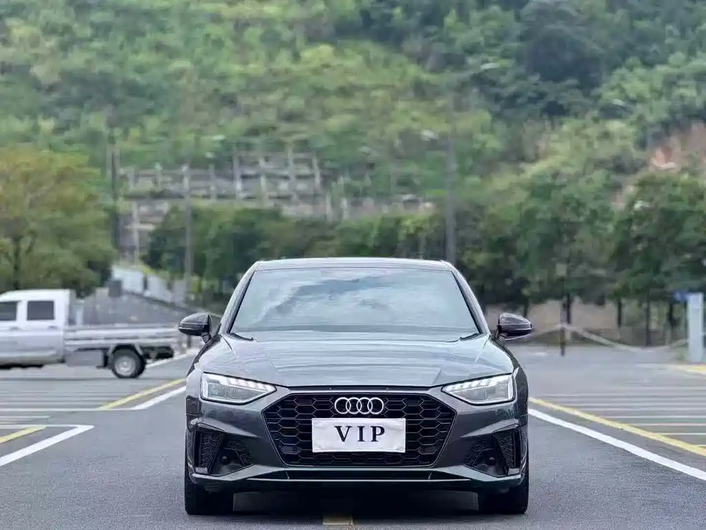 Audi A4L — миниатюра 2
