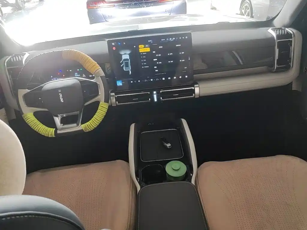 iCAR iCAR 03 — миниатюра 10