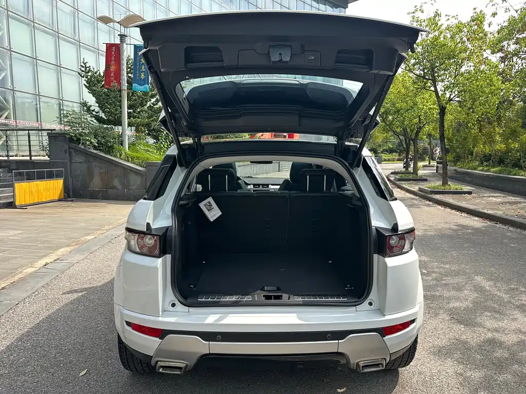 Land Rover Evoque (Import) — миниатюра 15
