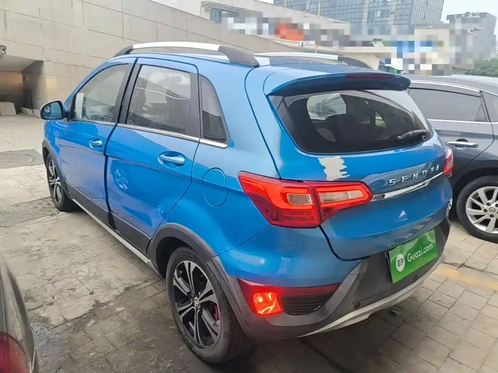 BAIC Senova X25 — миниатюра 5