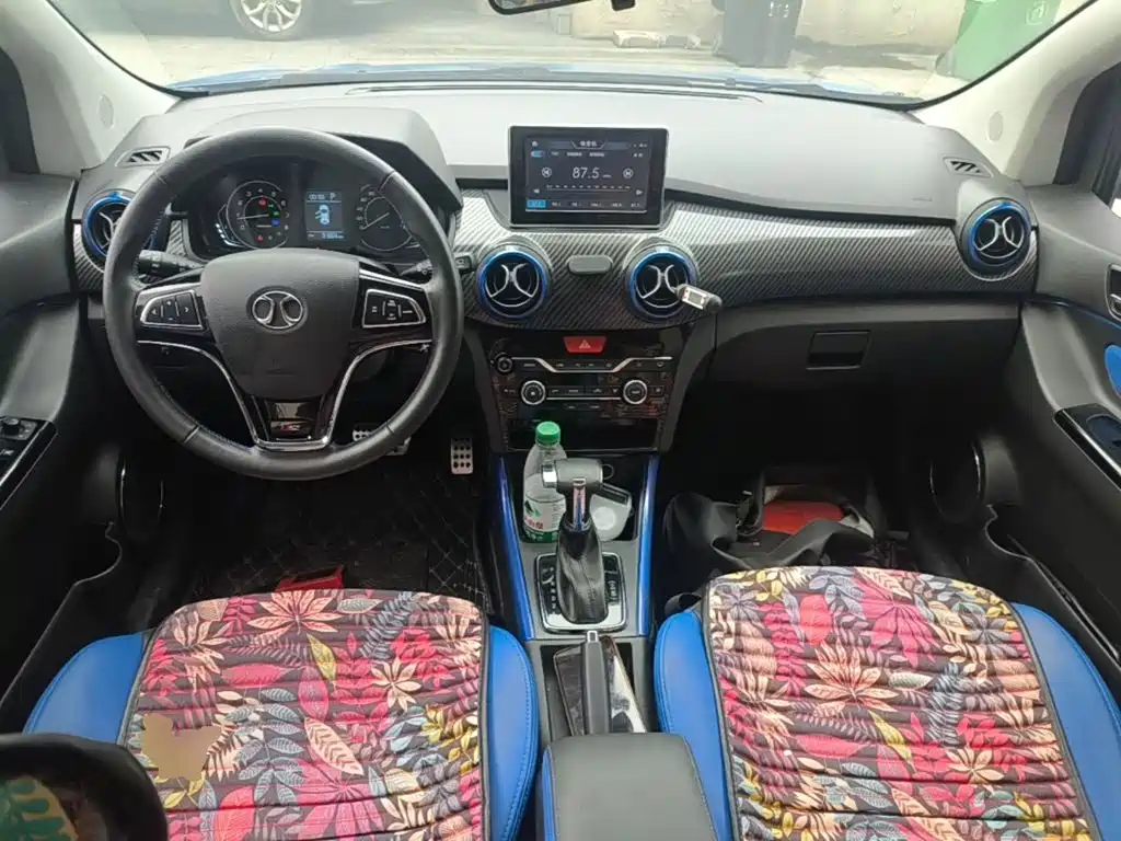 BAIC Senova X25 — миниатюра 10