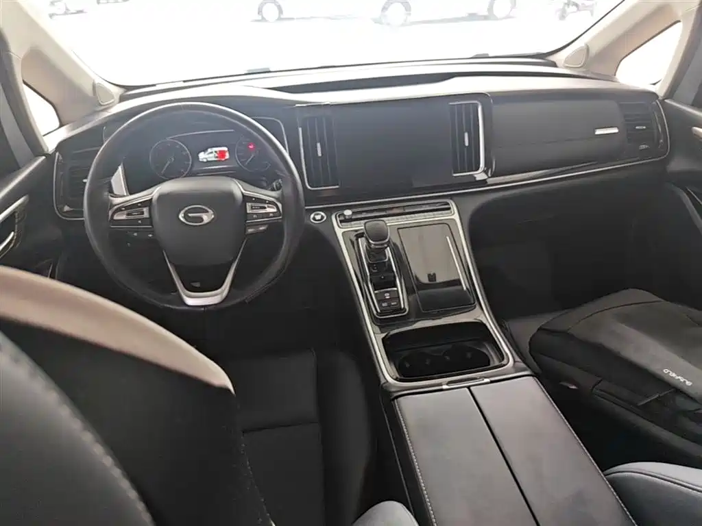 GAC M8 2023 390T Premium