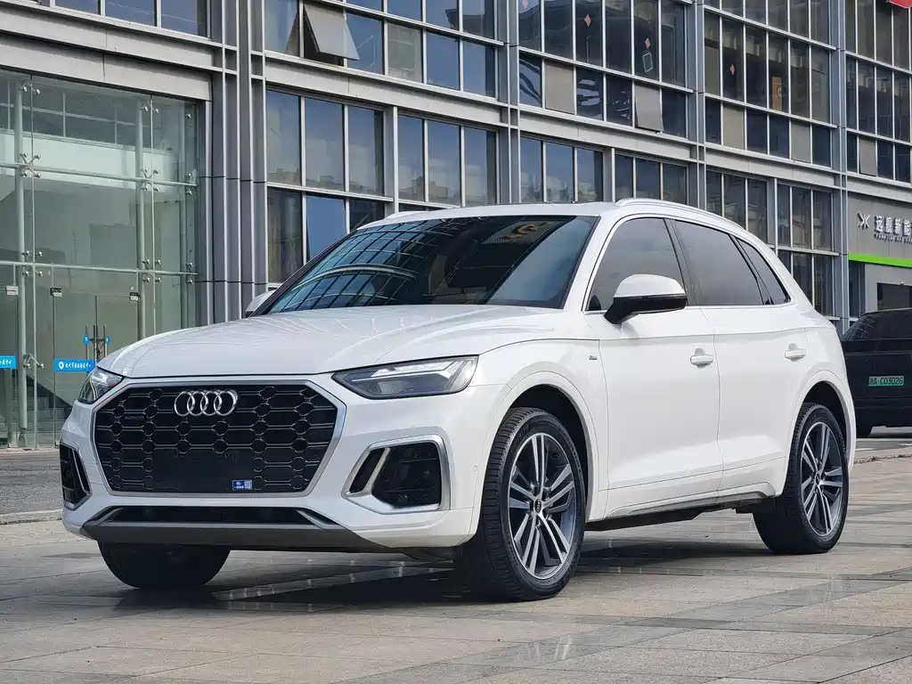 Audi Q5L 2022
