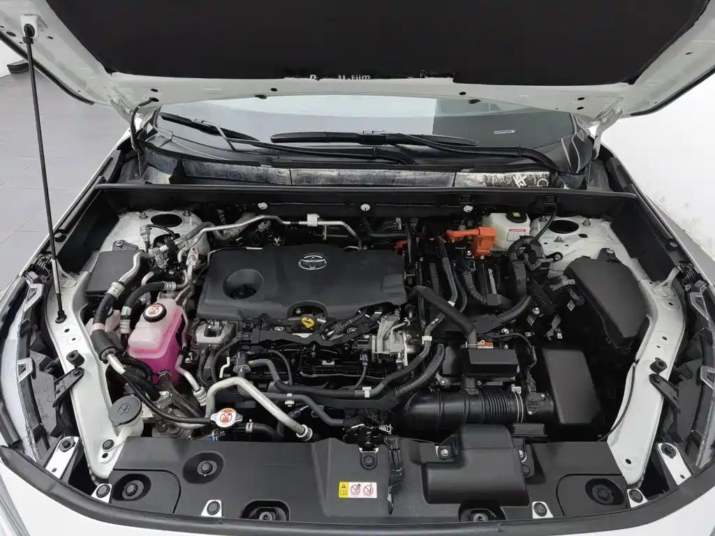 Toyota Wildlander New Energy — миниатюра 6