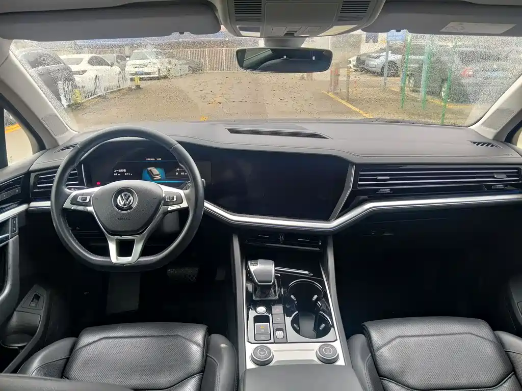 Volkswagen Touareg 2020 3.0TSI VI