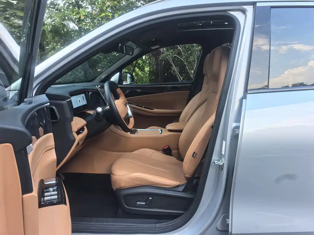 Geely Galaxy Galaxy L7 L7 2025 EM-i 115km