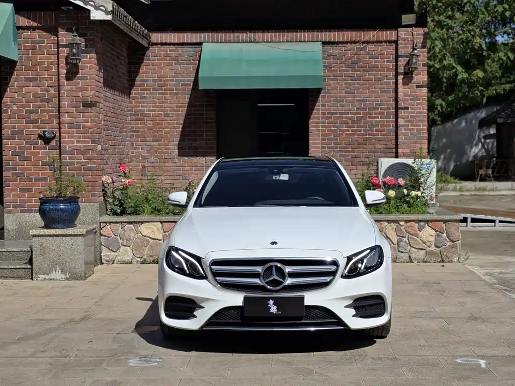 Mercedes-Benz E-Class E 2020 E 260 L Sport
