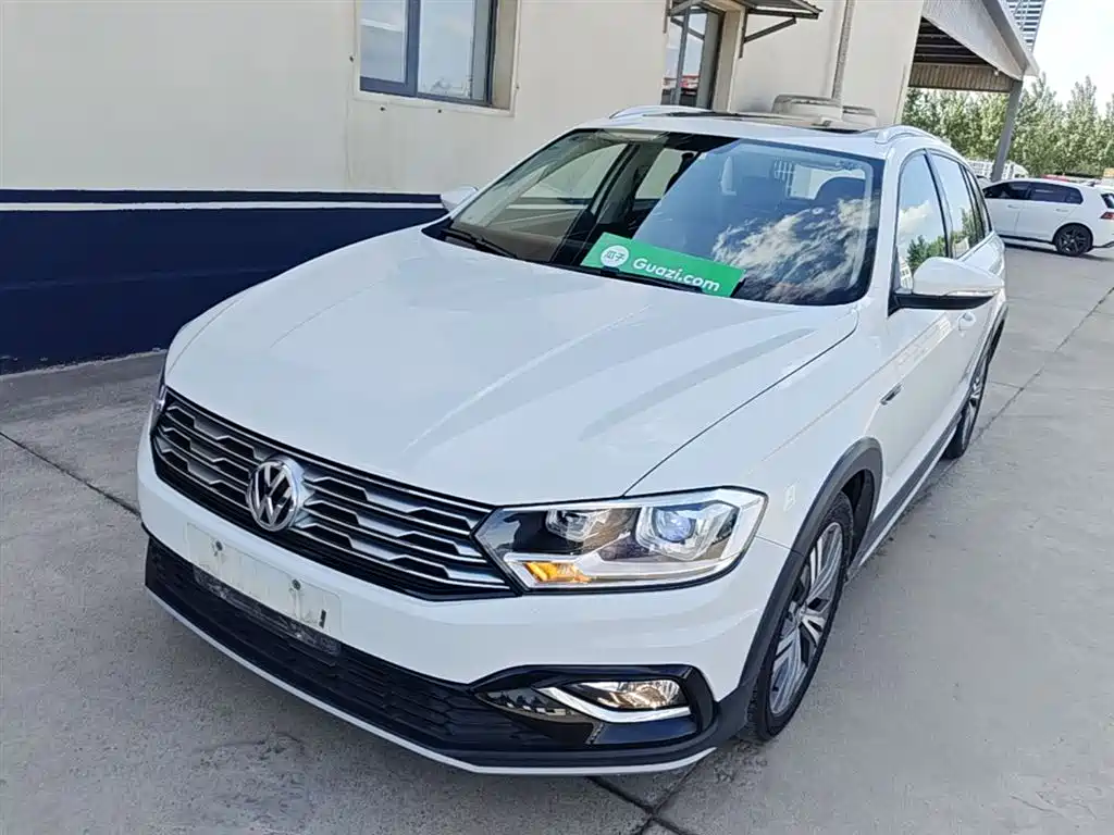 Volkswagen C-Trek 2019