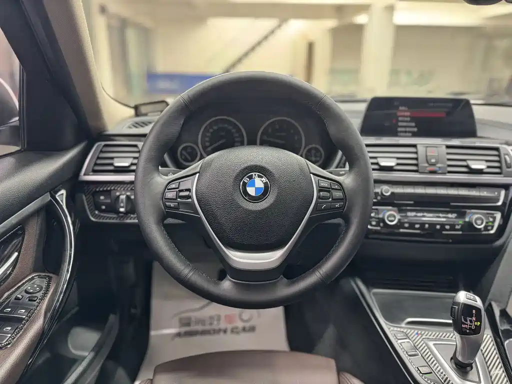 BMW 3 Series — миниатюра 10