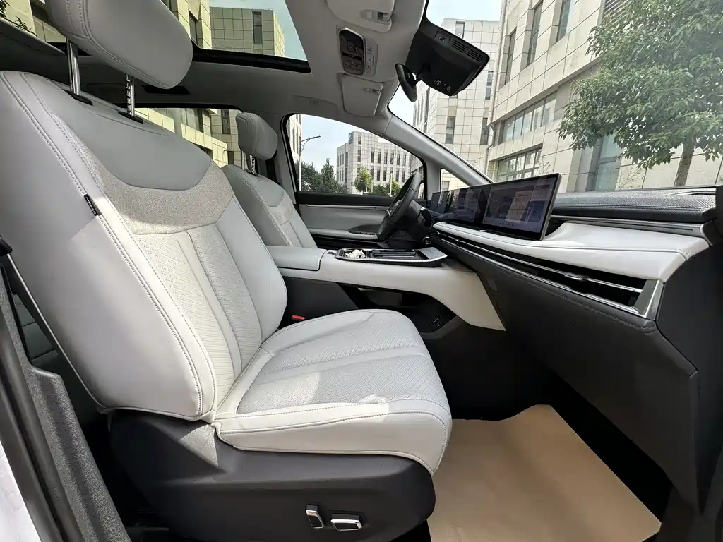 Maxus G70 — миниатюра 14