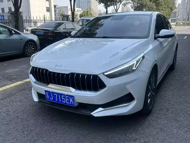 KIA K3