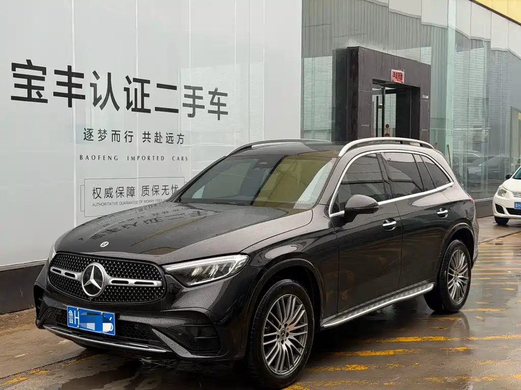 Mercedes-Benz GLC 2023