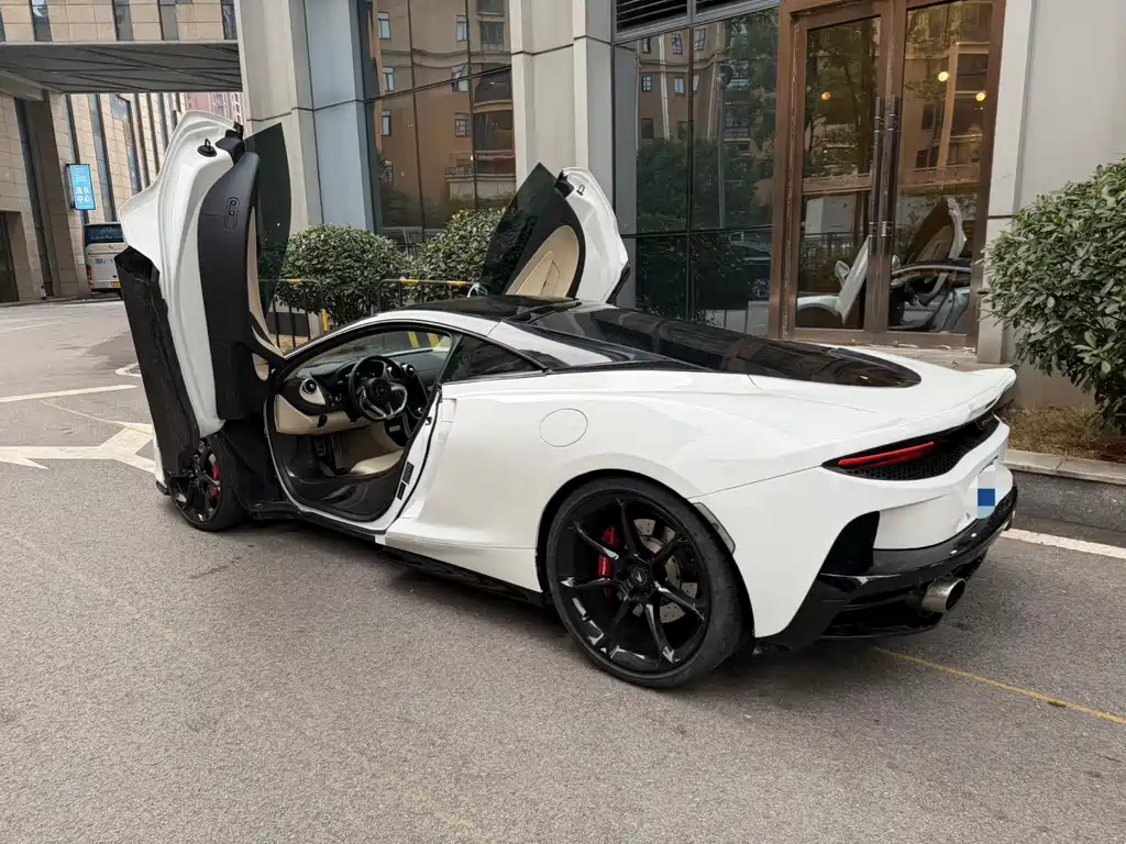 McLaren GT 2019 4.0T