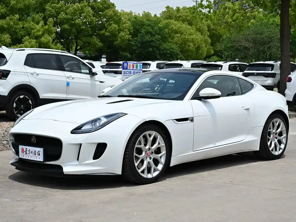 Jaguar F-TYPE 2015
