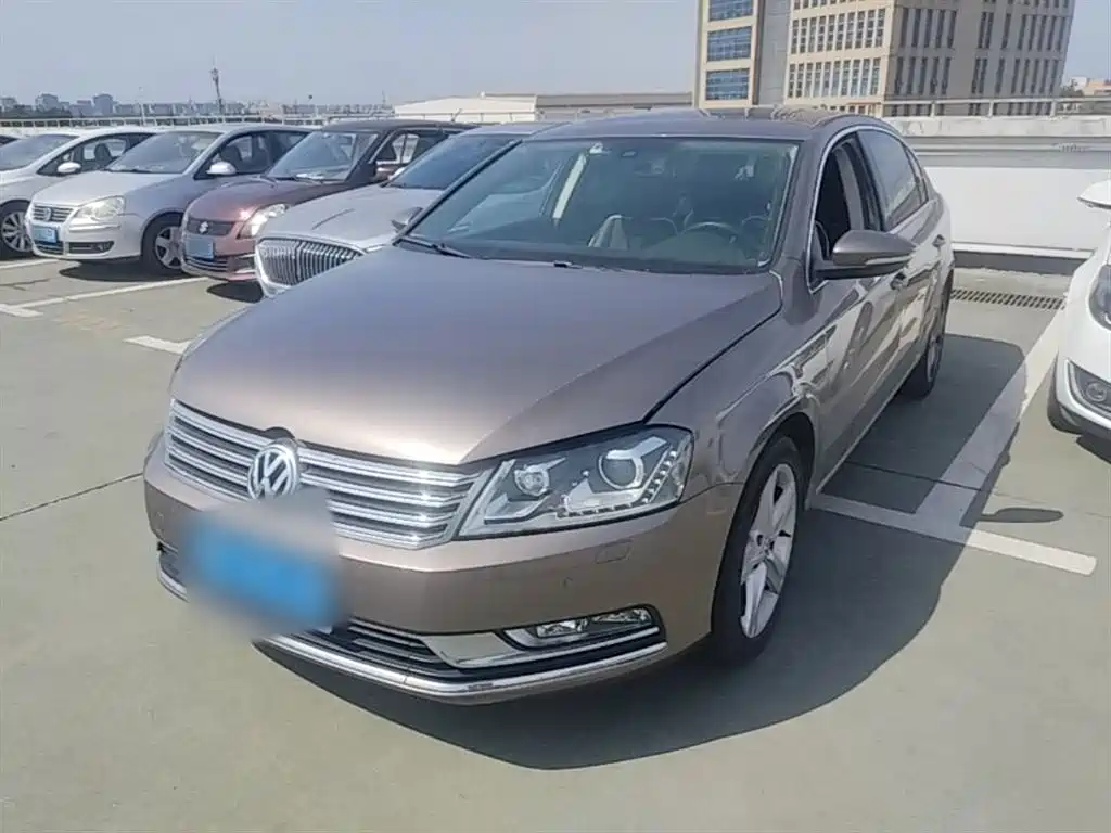 Volkswagen Magotan 2016