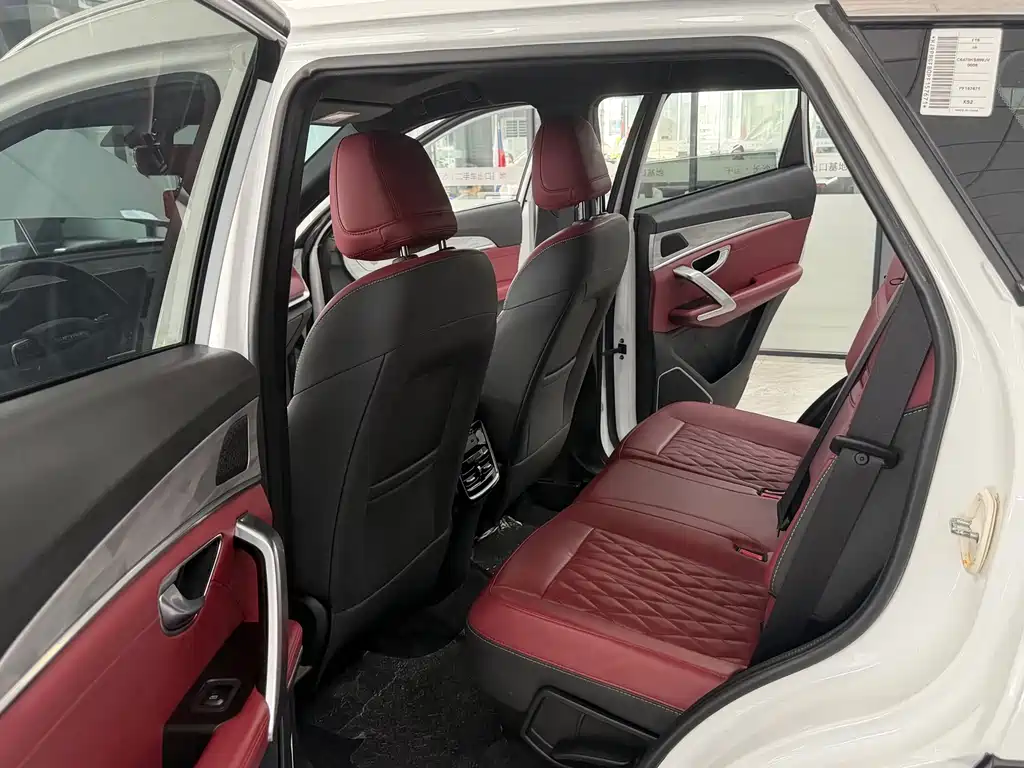 JETOUR X70 PLUS 2023 1.5T DCT Warrior PLUS 5 мест
